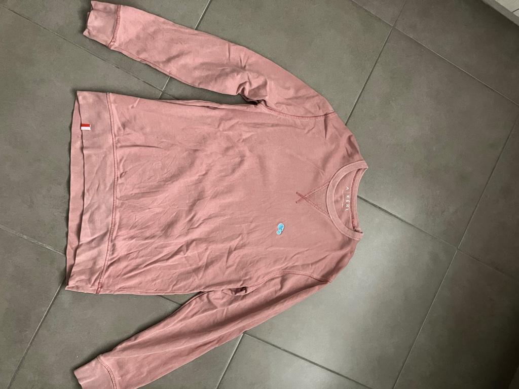 Sweater KV Kortrijk Merchandise KÈRL maat M&L, Verzamelen, Ophalen of Verzenden, Nieuw, Shirt