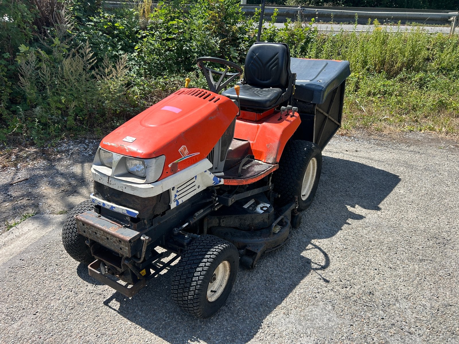 Iseki sxg22 diesel 3 cilinder 22pk, Tuin en Terras, Zitmaaiers, Ophalen, Gebruikt, Opvangbak, 120 cm of meer
