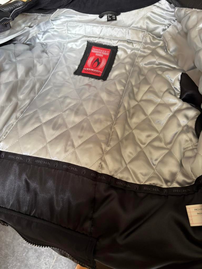 Veste cuir, de marque Richa, Ophalen, Tweedehands, Dames, Jas | leer