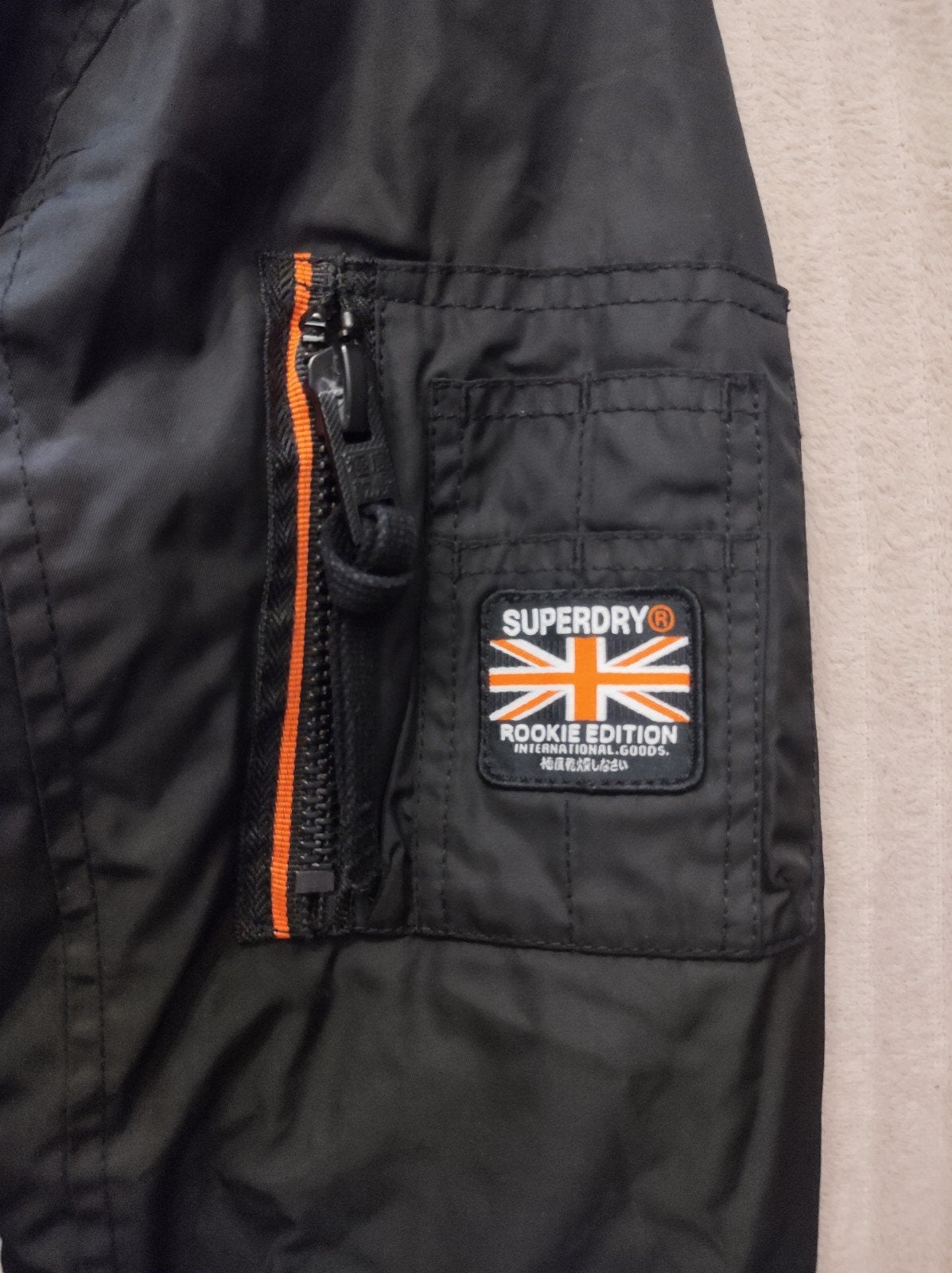 Jas tussen seizoen heren Superdry nieuwstaat, Ophalen, Maat 46 (S) of kleiner