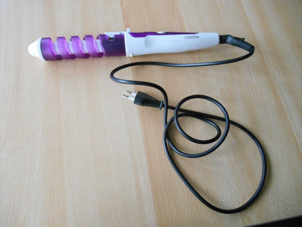 nova spiraal krultang, Handtassen en Accessoires, Ophalen of Verzenden, Zo goed als nieuw
