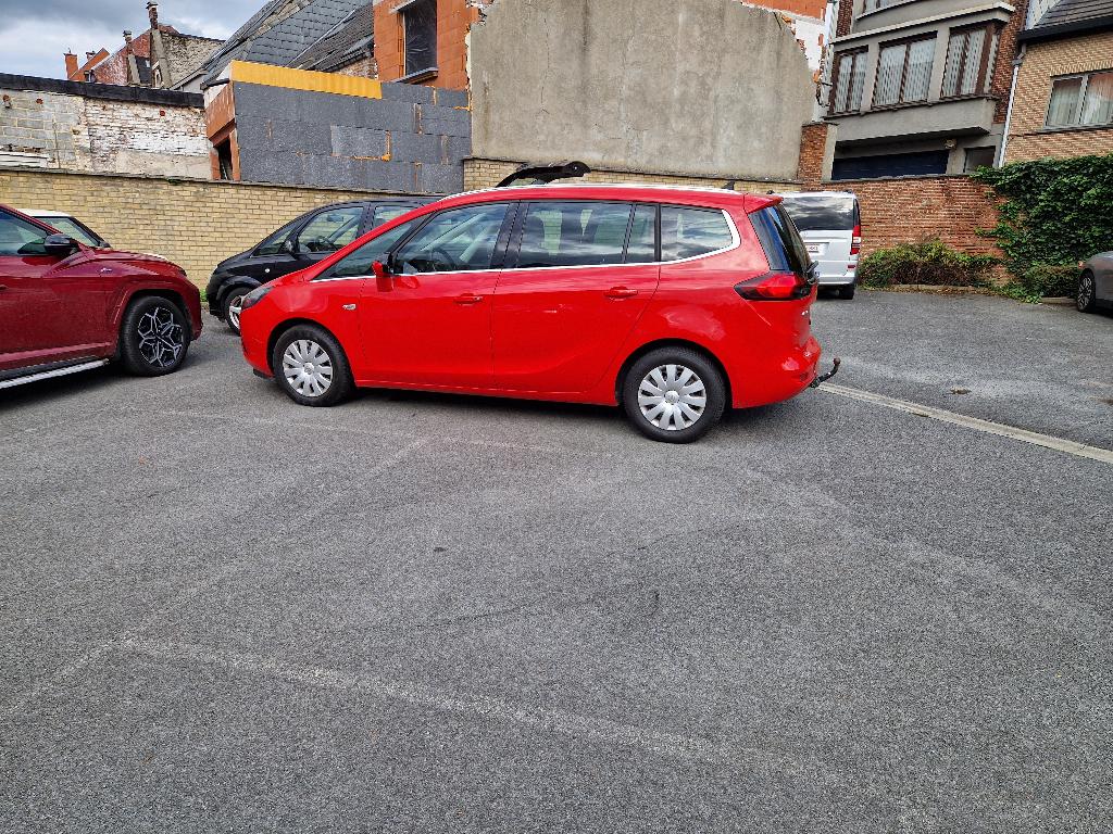 Opel Zafira Tourer Benzine Automaat, Auto's, Monovolume, Euro 6, 4 cilinders, Particulier