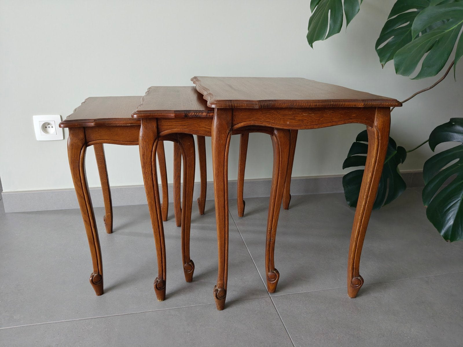 Eiken tafeltjes, Ophalen, Eikenhout