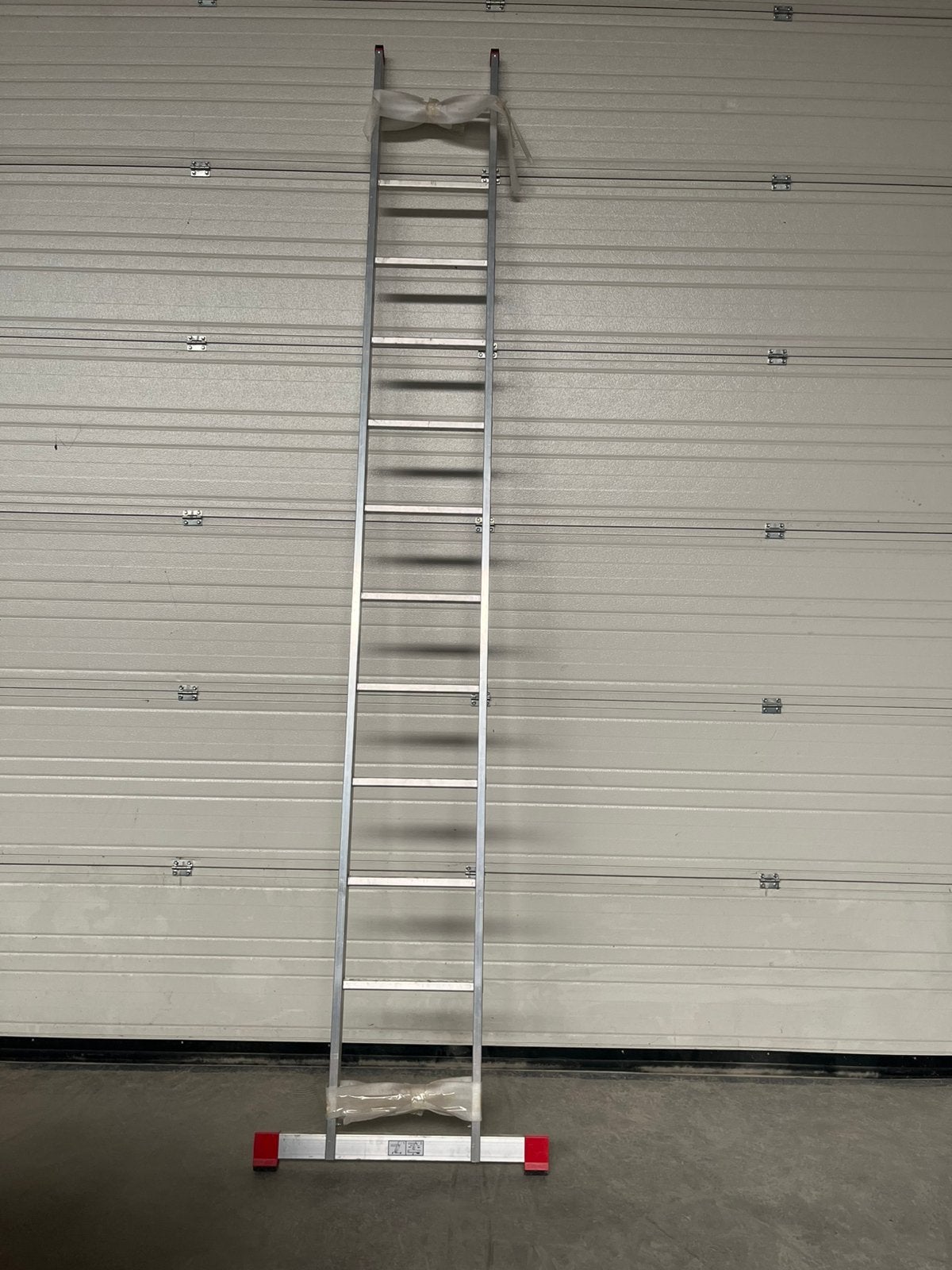Échelle aluminium wurth 3,54m - comme neuf, Bricolage & Construction, Enlèvement, Comme neuf, Échelle