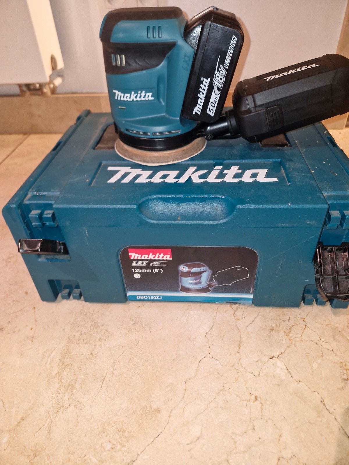 Makita DBO180ZJ – Excentrische schuurmachine, Ophalen of Verzenden