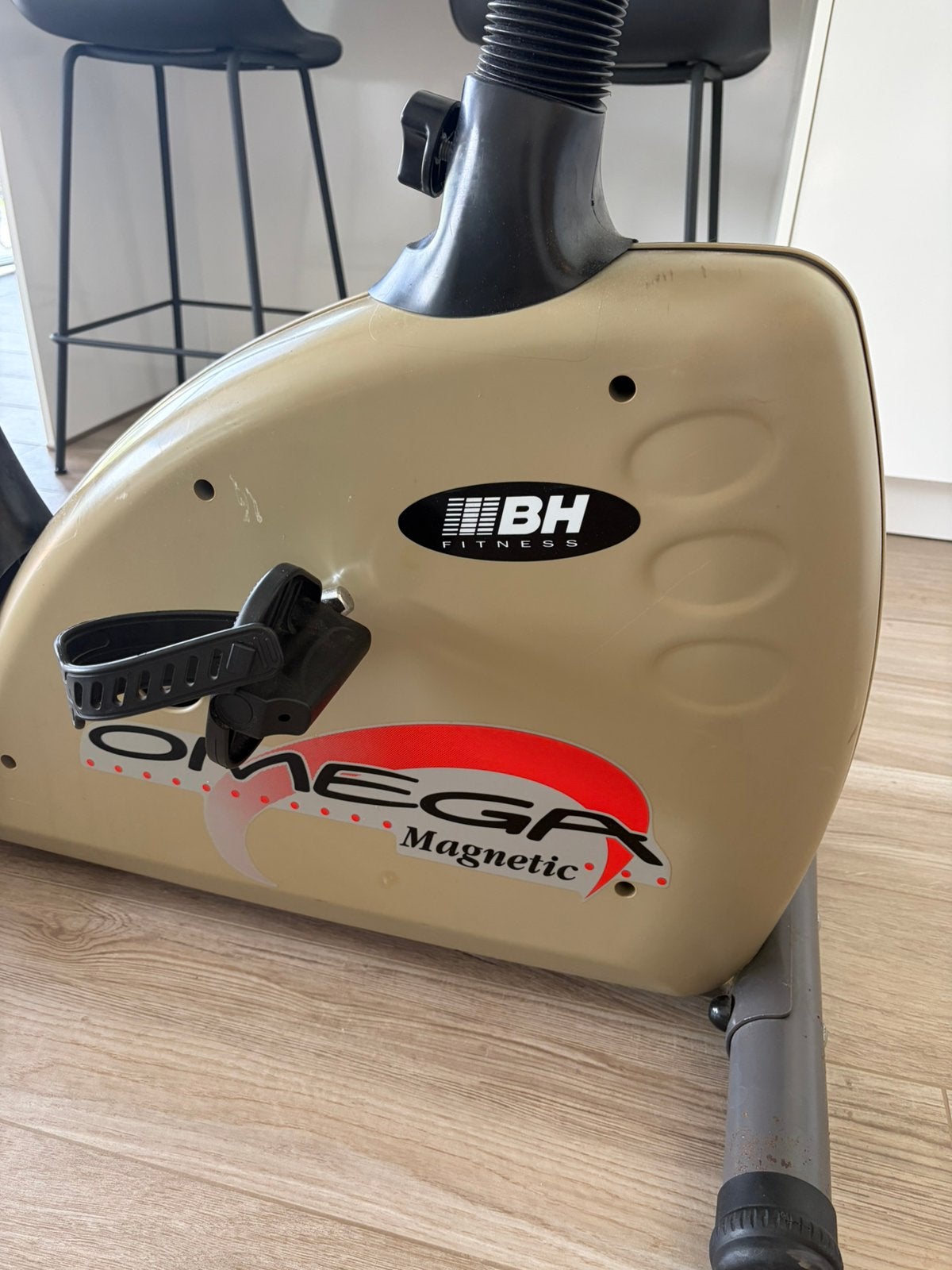 Hometrainer, Sport en Fitness, Fitnessapparatuur, Ophalen, Gebruikt, Metaal, Hometrainer