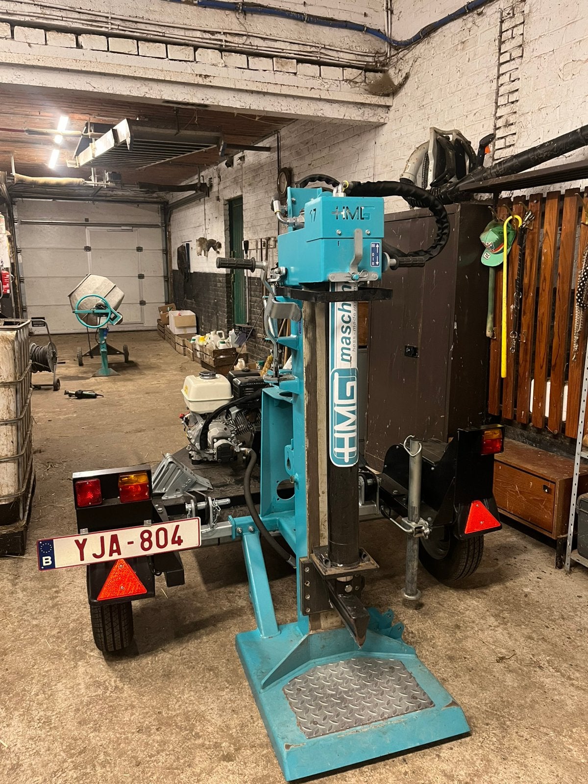 HMG-17 kliefmachine, Ophalen, Zo goed als nieuw, Benzine, Staand