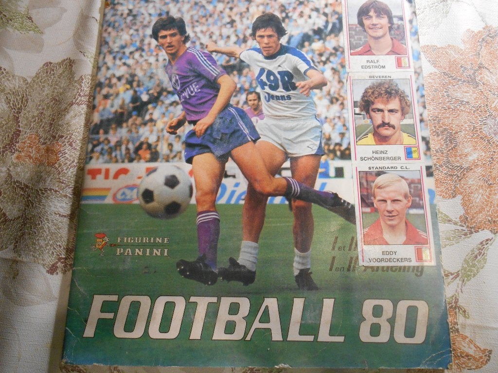 Panini football 80, Enlèvement ou Envoi, Utilisé, Plusieurs autocollants