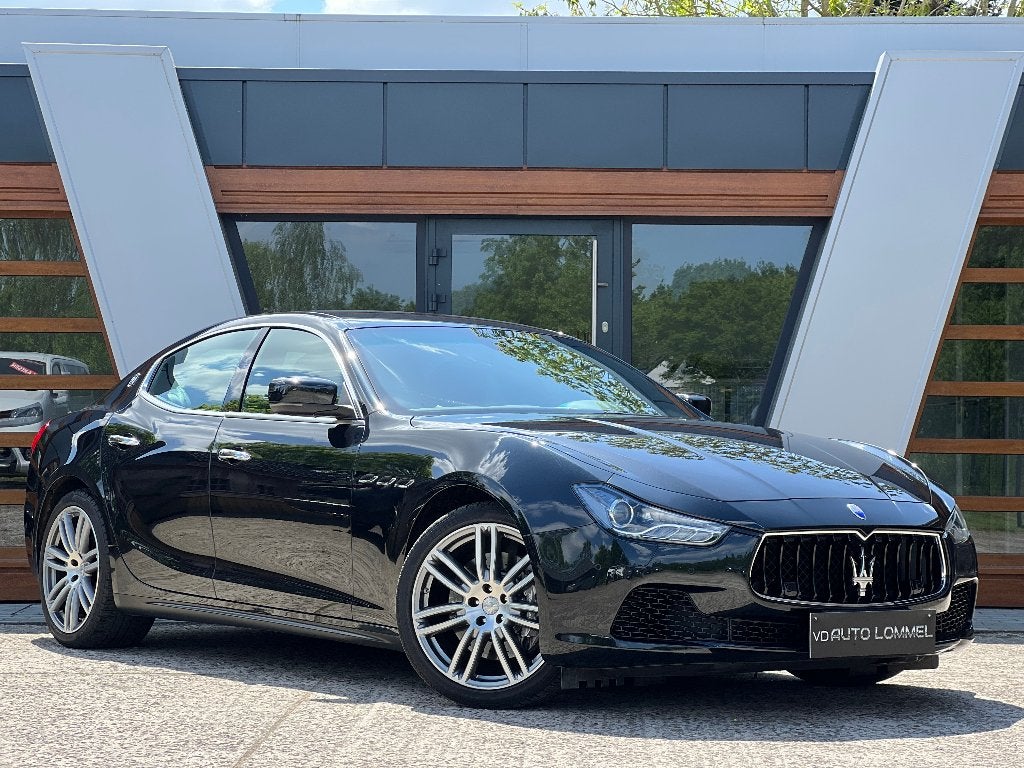 Maserati Ghibli SQ4 3.0 V6 - 410PK - 4x4 - GARANTIE, Automaat, 4 deurs, Zwart, Leder