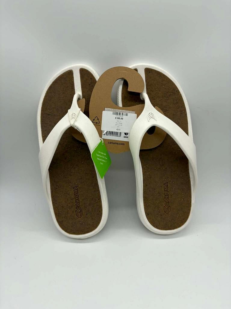 Cariuma slippers 42/ 43,5, Vêtements | Hommes, Chaussures, Enlèvement, Neuf, Chaussons