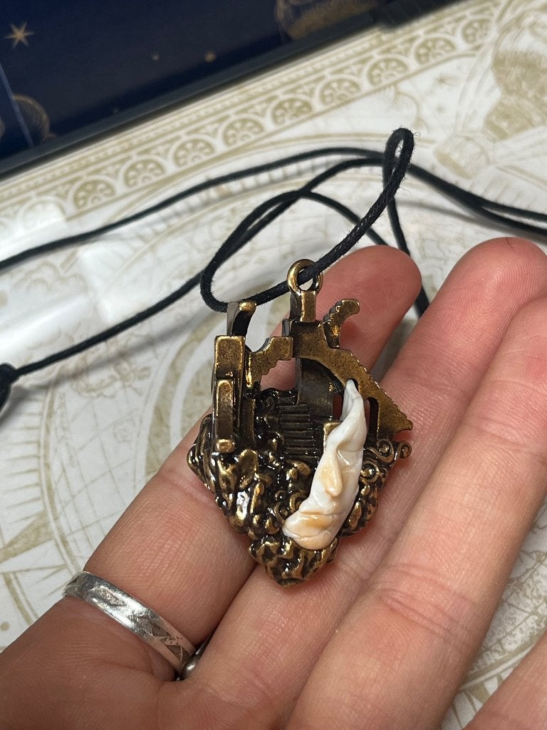 Necklace Tomorrowland, Ophalen of Verzenden, Nieuw, Goud