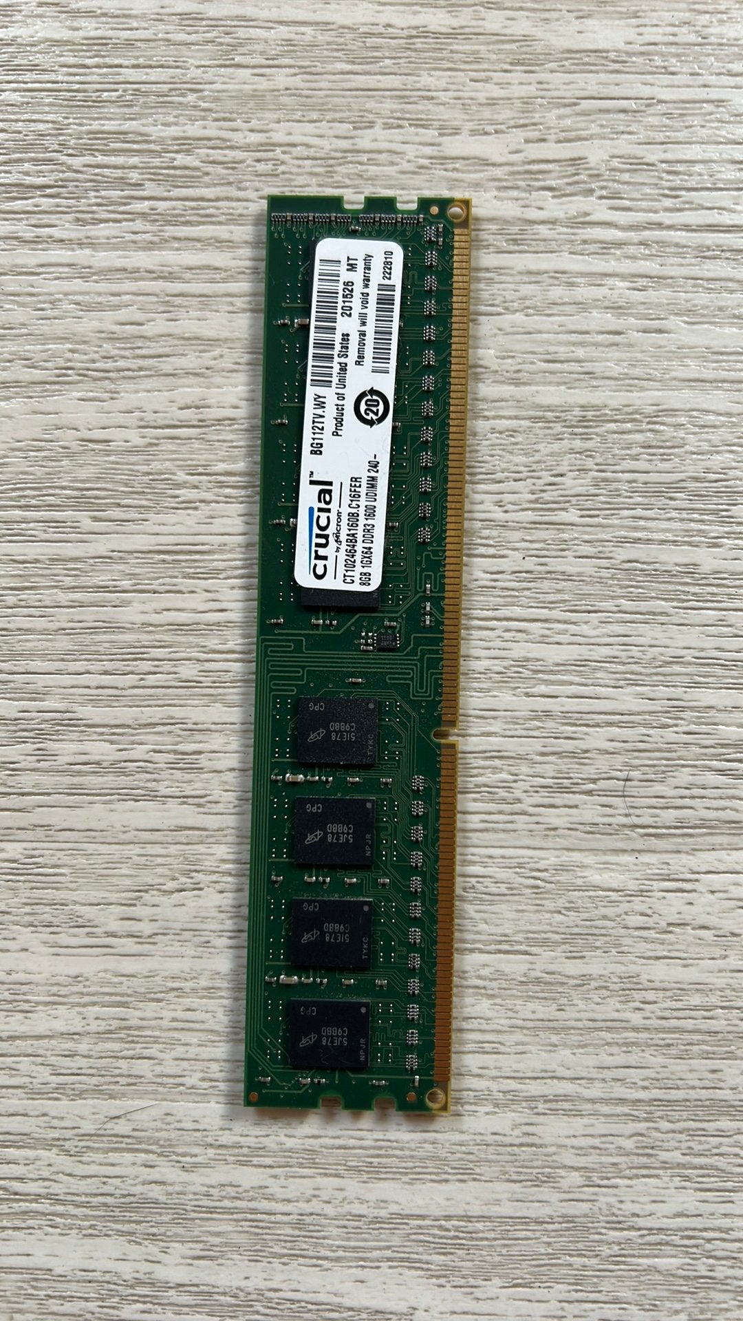 Crucial 8GB 1GX64 DDR3 1600 UDIMM 240, Ophalen, Gebruikt, 8 GB, DDR3