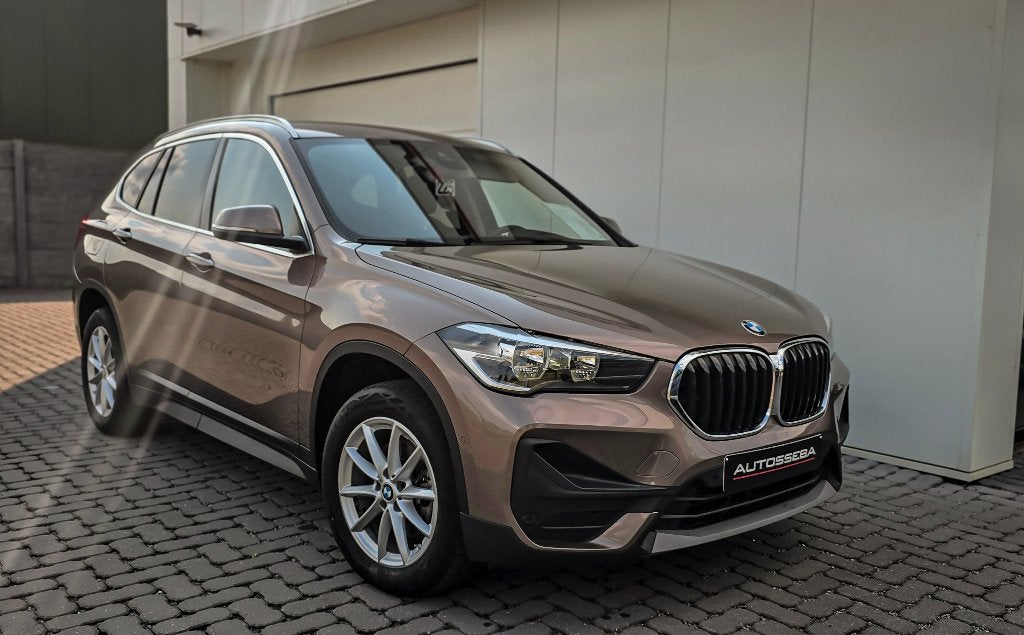 BMW X1 2.0dAS 18AdBlue **66.000km** GARANTIE, Autos, BMW, Argent ou Gris, Achat, Alarme, Euro 6
