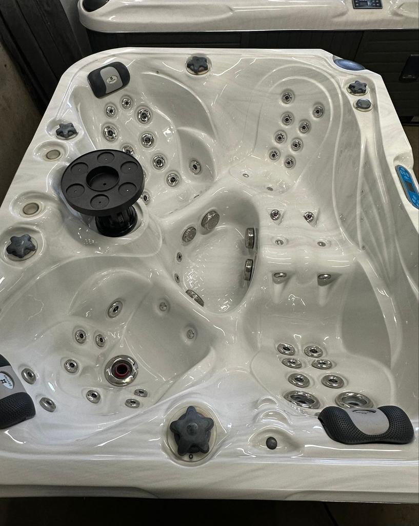 Jacuzzi | Spa Happy | 4 Persoons, Enlèvement ou Envoi, Filtre