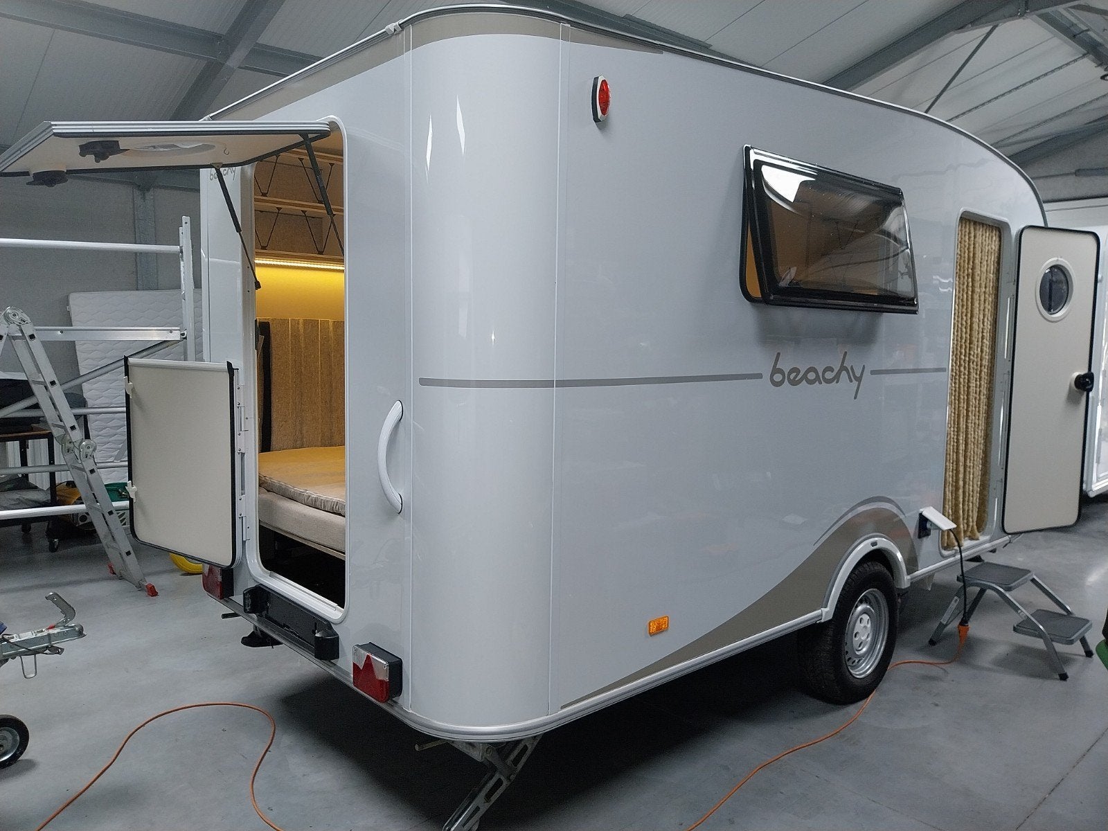 Hobby Beachy 420, Caravans en Kamperen, Caravans, Hobby, Bedrijf, Treinzit, Luifel