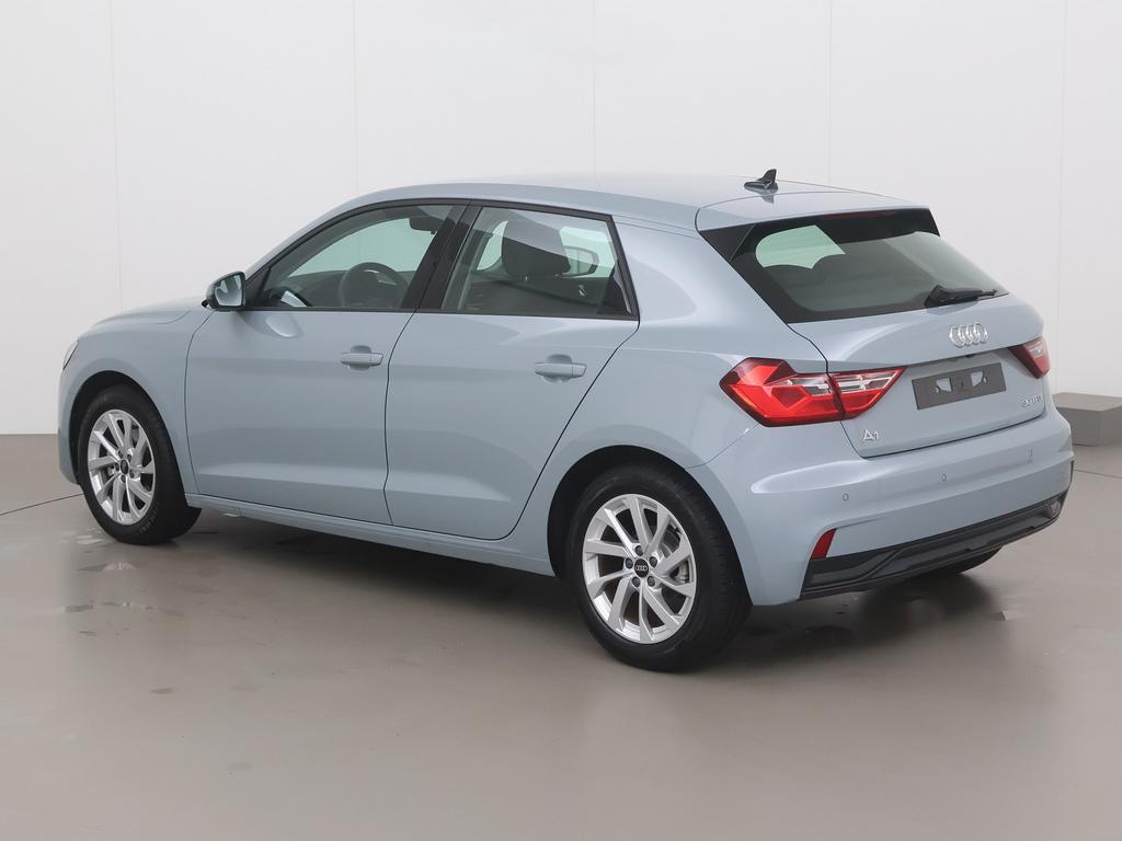 Audi A1 sportback tfsi business ed advanced 110 AT, Autos, Audi, Argent ou Gris, Achat, Entreprise, Autre carrosserie