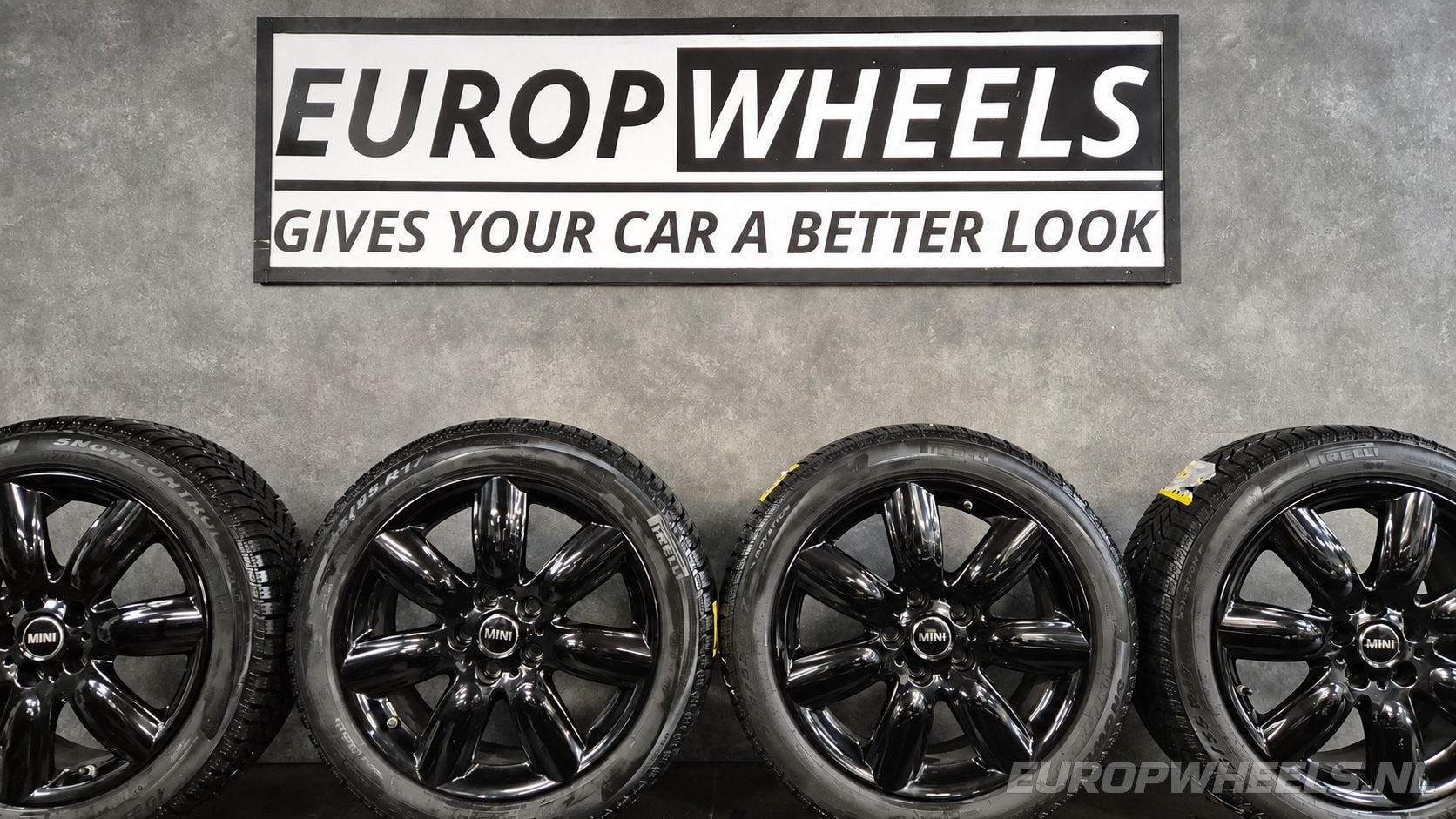 17 inch MINI Clubman F54 JCW velgen winterbanden 528, Autos : Pièces & Accessoires, Pneus & Jantes, Pneus et Jantes, Pneus hiver
