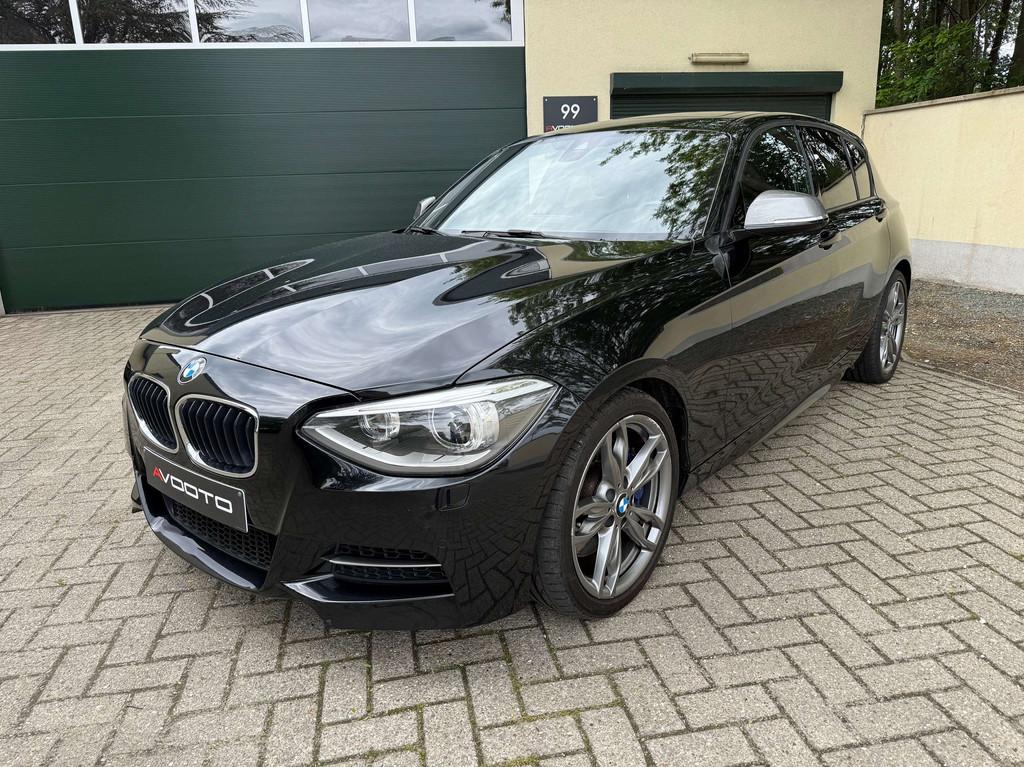 BMW 1 Serie 135 M135i + 1EIG. + Slechts 86000 km + 17.770, Auto's, BMW, Automaat, Euro 5, 1 Reeks, Gebruikt