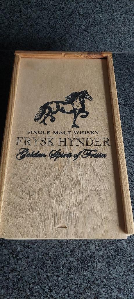 Frysk Hynder single malt whisky collector box, Neuf, Autres régions, Enlèvement ou Envoi, Pleine