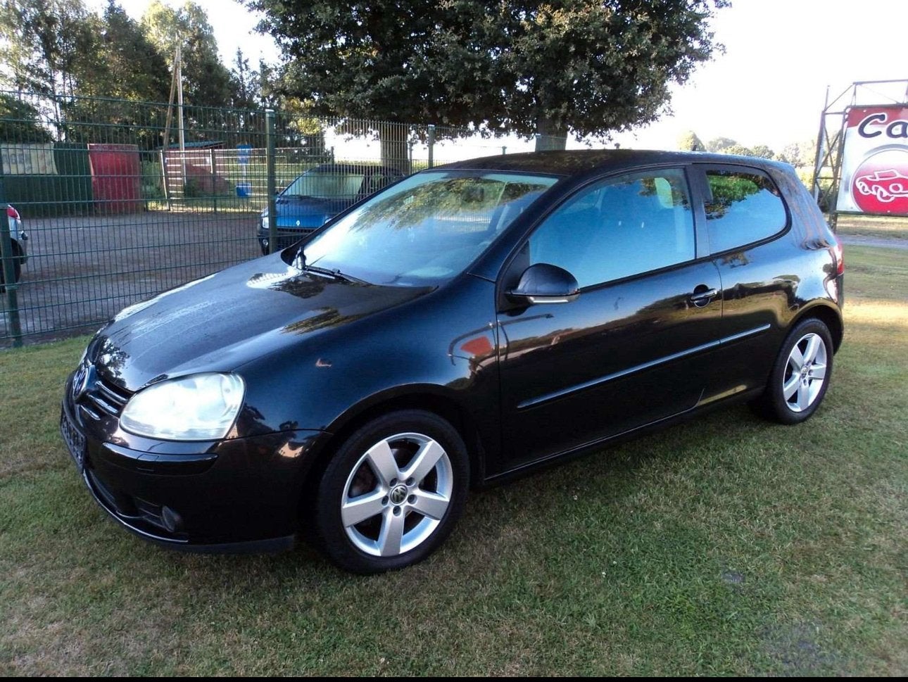 Volkswagen golf benzine met keuring verkoop garantie, Auto's, Volkswagen, Voorwielaandrijving, Stof, Zwart, 4 cilinders