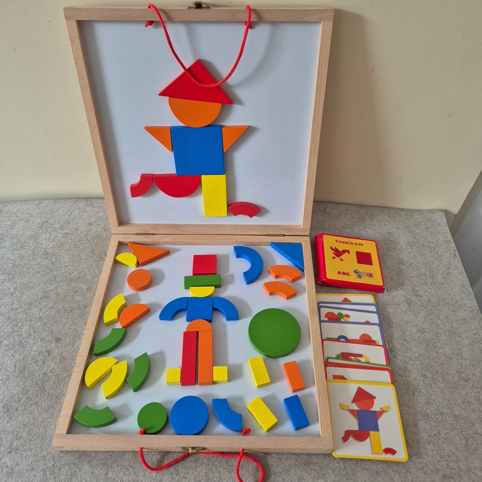 Djeco, magneetkoffer met voorbeelden, Kinderen en Baby's, Ophalen of Verzenden