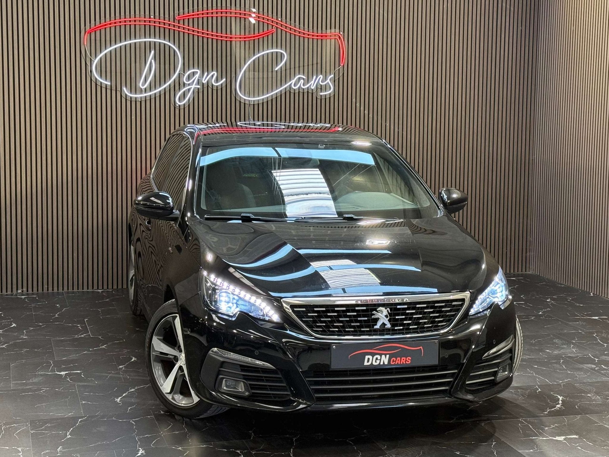 Peugeot 308 308 1.5 BlueHDi GT Line (EU6.2) (bj 2018), Auto's, Zwart, 4 cilinders, Zwart, Bi-Xenon koplampen