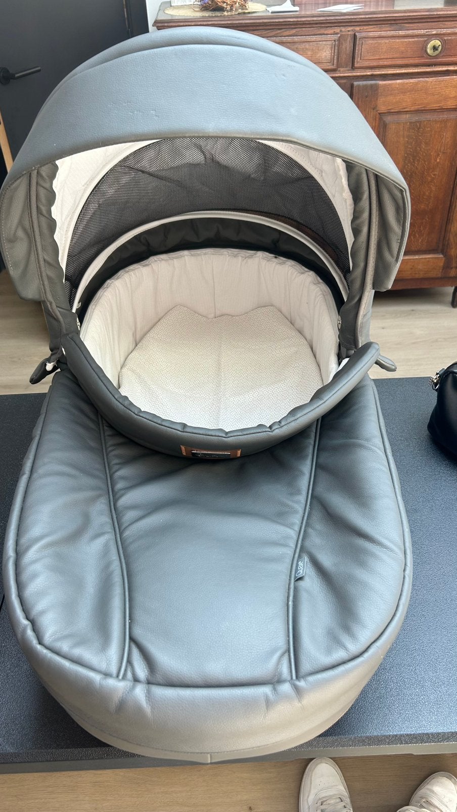 Quax kinderwagen, grijs, Kinderen en Baby's, Gebruikt, Met reiswieg, Ophalen, Kinderwagen