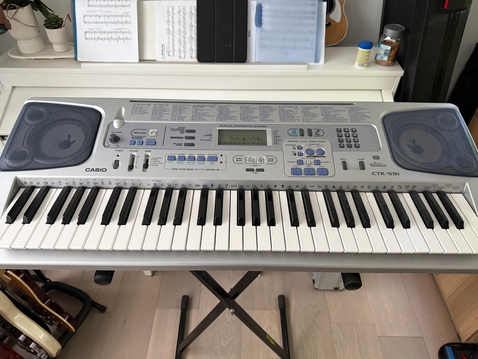Casio CTK-591, Muziek en Instrumenten, Ophalen, Casio, Aanslaggevoelig, 61 toetsen