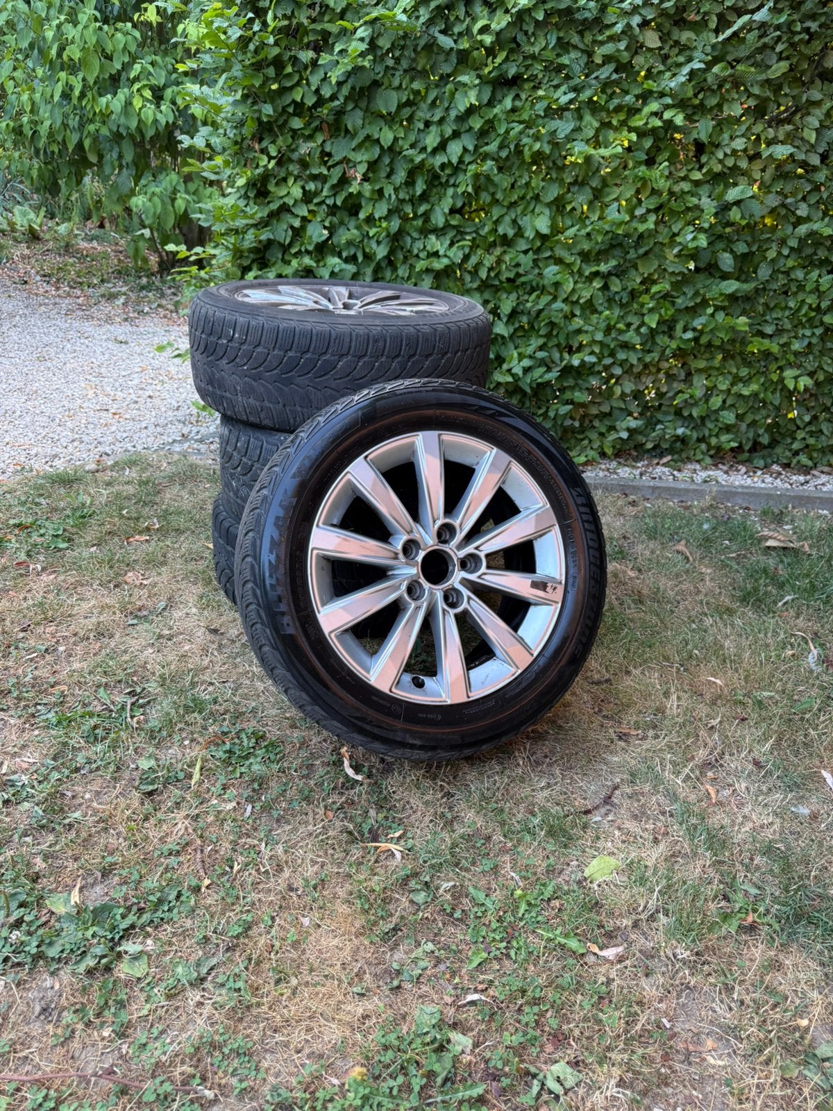 4 winterbanden bridgestone op velg 205/55R16, Auto-onderdelen, Banden en Velgen, Ophalen, Gebruikt, Velg(en), 16 inch