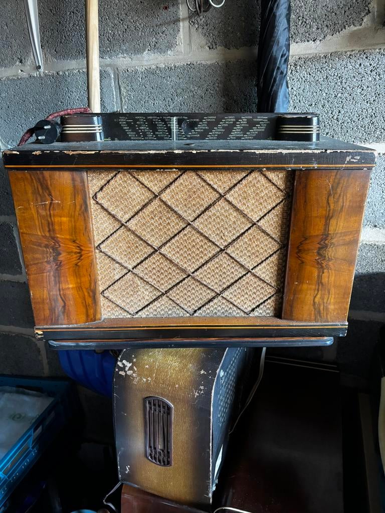 Oude  Philips radio, Ophalen