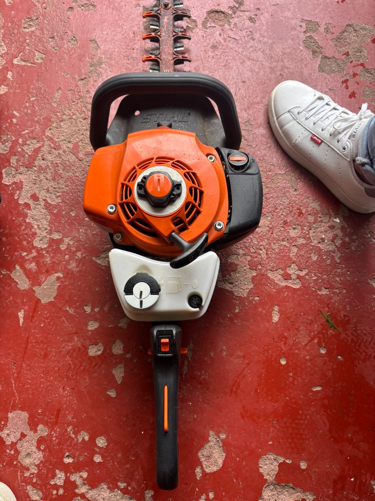 82t stihl, Enlèvement, Comme neuf