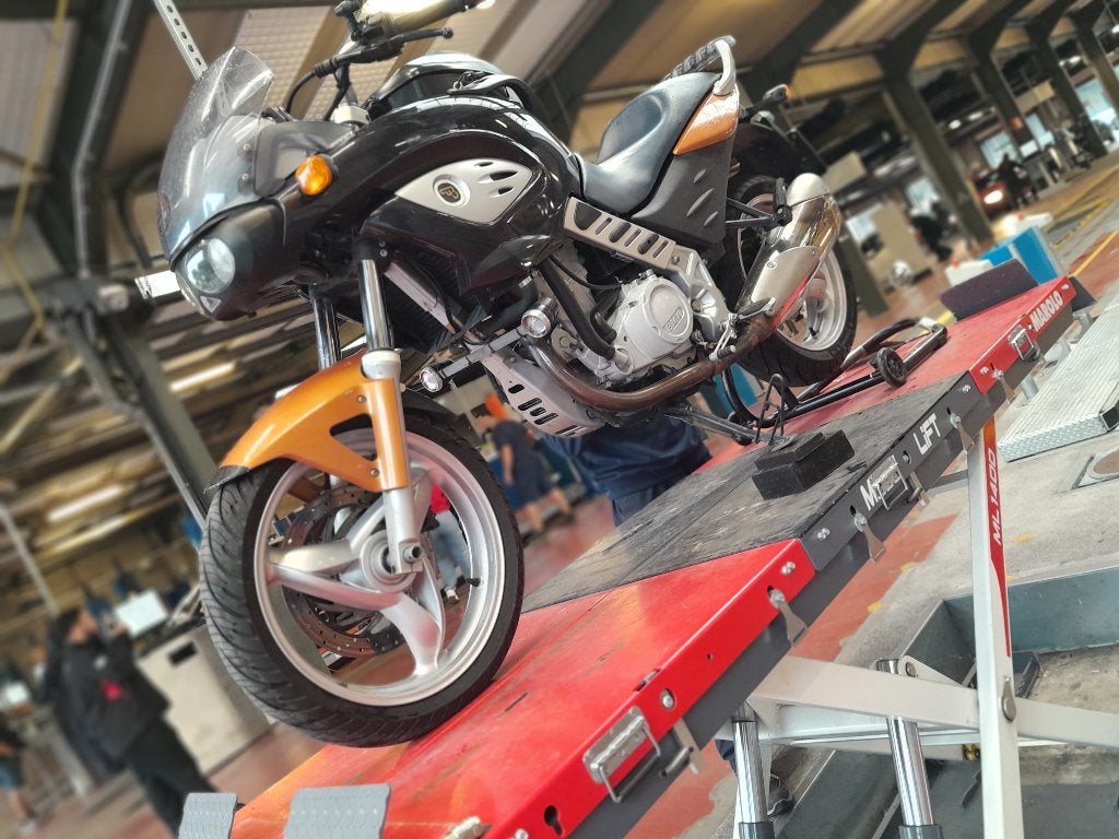 Bmw F650 CS, Motos, Occasion, Permis Moto A1 minimum, Particulier, 12 à 35 kW