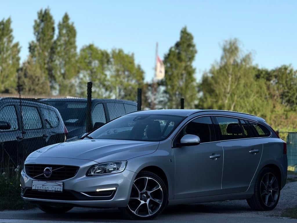 Volvo V60 2.0 D3 • Ocean Race • Automaat • GPS • Euro6b, Auto's, Volvo, Bedrijf, Te koop, V60, ABS, Airbags, Airconditioning, Bluetooth
