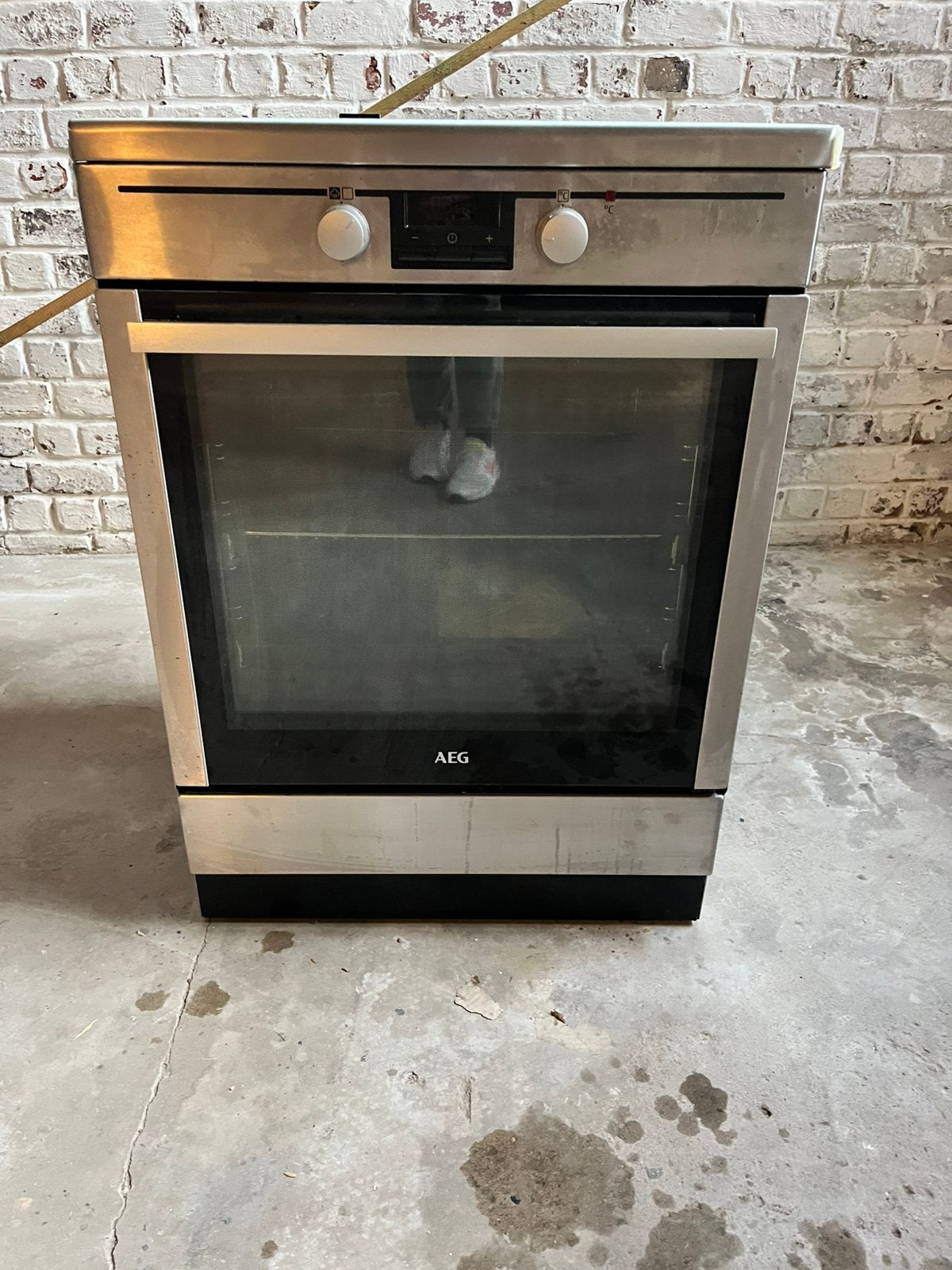 AEG fornuis en oven in 1, Ophalen, 4 kookzones, Zo goed als nieuw, Energieklasse A of zuiniger