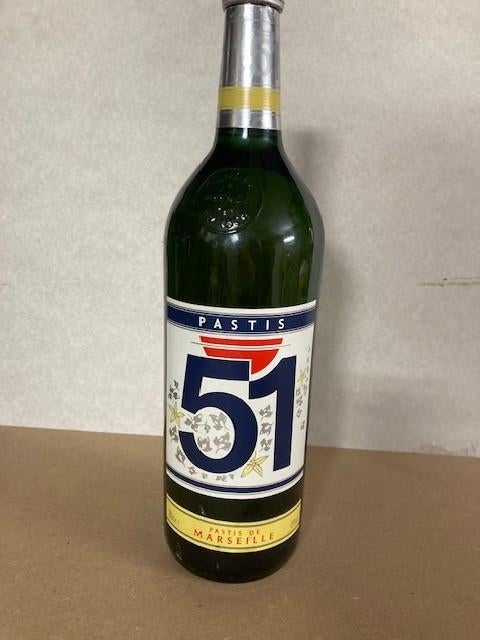 Ancienne Bouteille de "Pastis 51" pleine de 2 litres., Pleine, Comme neuf, Enlèvement, Autres types