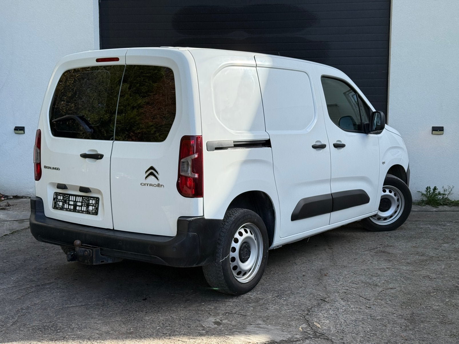 CITROËN BERLINGO 1.5 BLUEHDI CLUB AUTOMAAT 130 PK 2019, Auto's, Automaat, Stof, Wit, Diesel
