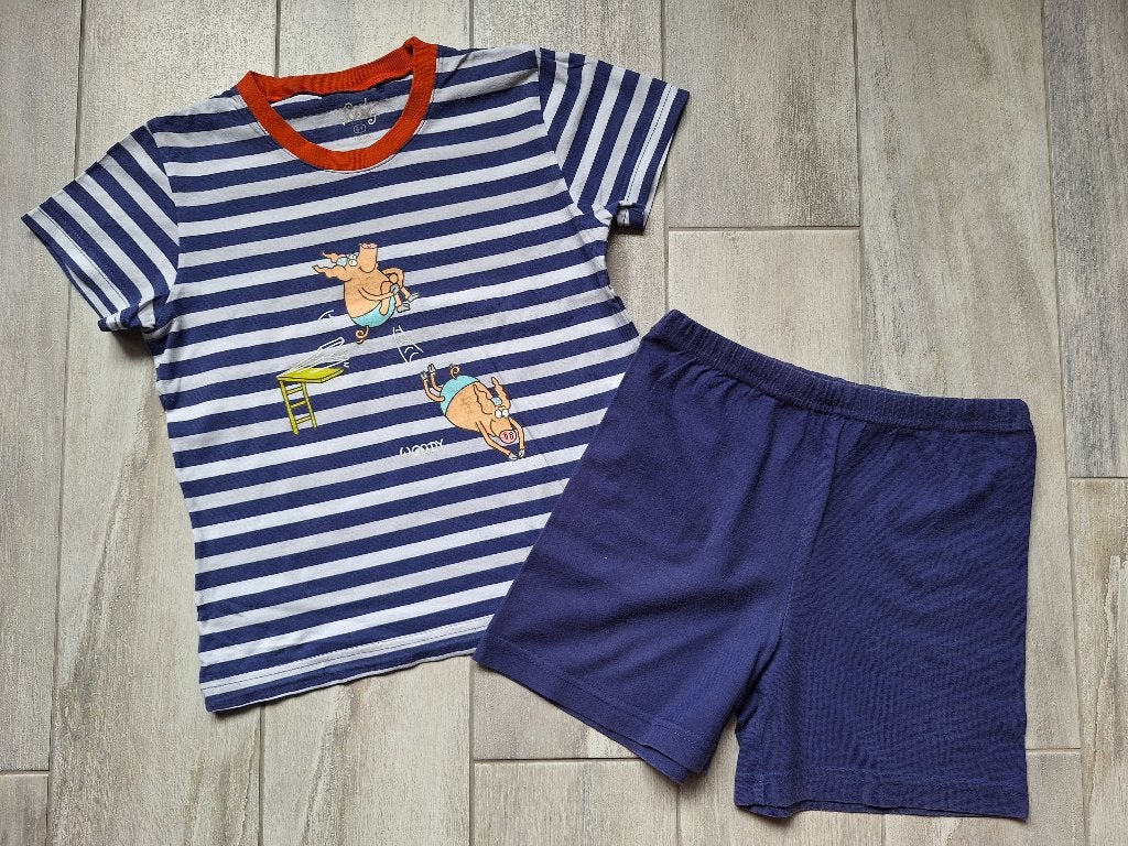 ★ M116 - Woody zomerpyjama thema varken, Kinderen en Baby's, Nacht- of Onderkleding, Gebruikt, Ophalen of Verzenden, Jongen