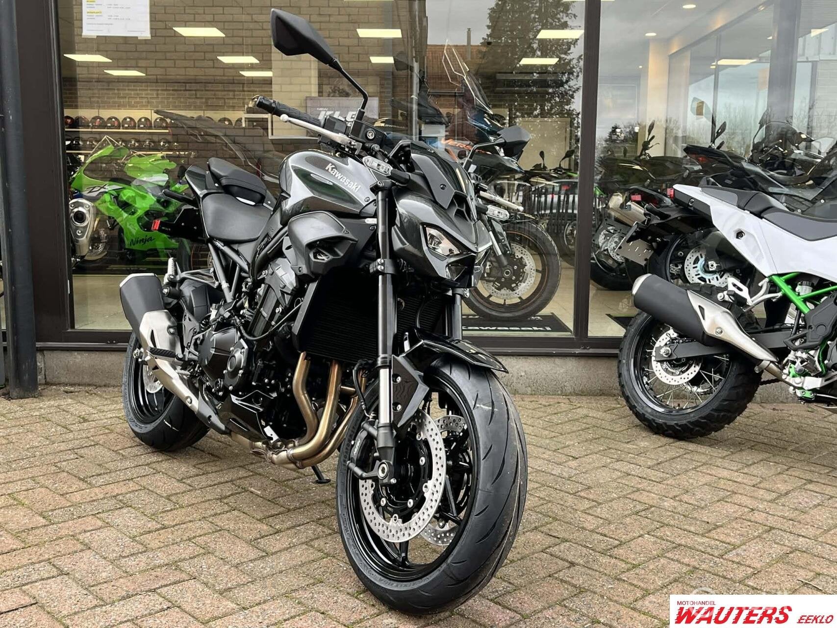Kawasaki Z900, Motoren, 948 cc, Bedrijf, Meer dan 35 kW, Toermotor