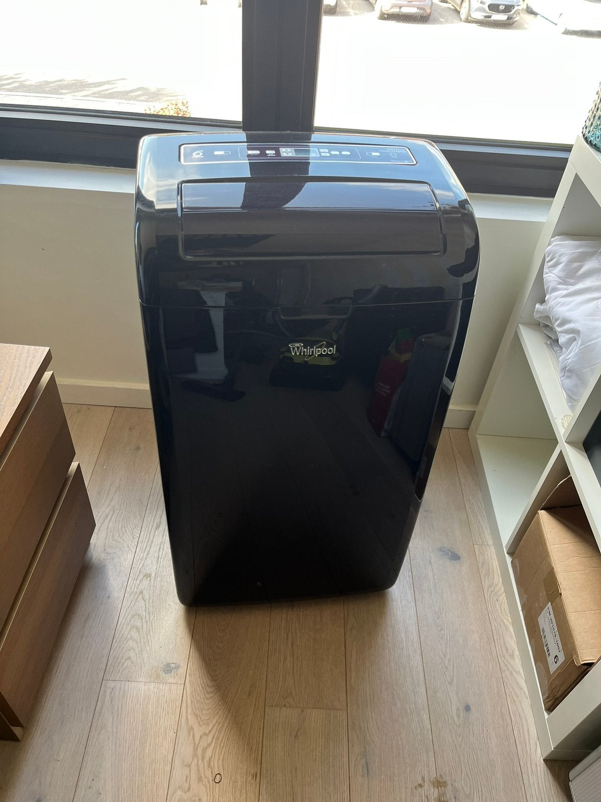 *GERESERVEERD *Mobiele airco Whirlpool, Elektronische apparatuur, Airco's, Ophalen, Zo goed als nieuw, Mobiele airco, Afstandsbediening