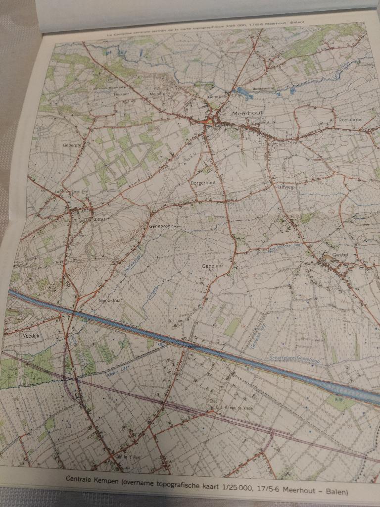 uittreksels uit de topografische kaarten, Boeken, Atlassen en Landkaarten, Gelezen, België, Ophalen of Verzenden