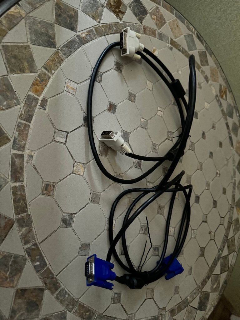 3 VGA monitor kabels –1.5 meter - 10€/lot - 4 €/stuk, Computers en Software, Pc- en Netwerkkabels, Ophalen of Verzenden, Nieuw
