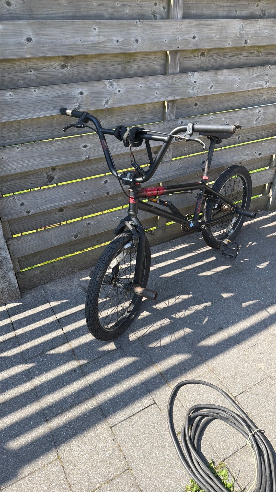 Een Haro bmx, Fietsen en Brommers, Ophalen, Gebruikt, Velgrem, 20 tot 24 inch