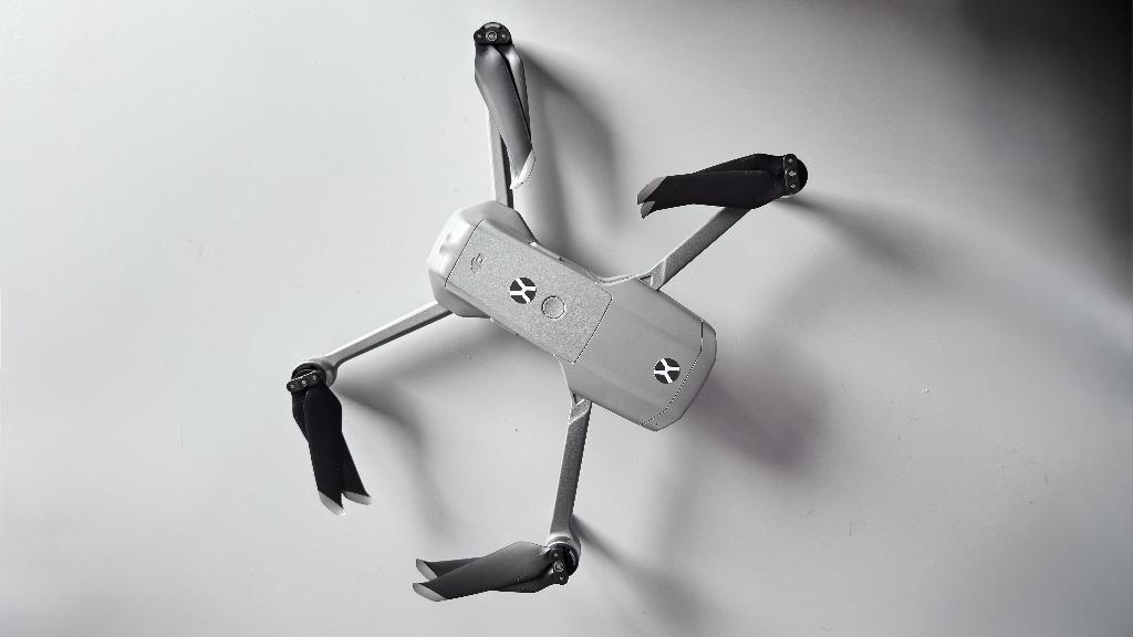 Drone Mavic Air 2 de DJI, TV, Hi-fi & Vidéo, Drones, Drone avec caméra, 250 à 900 g, Qualité supérieure, DJI