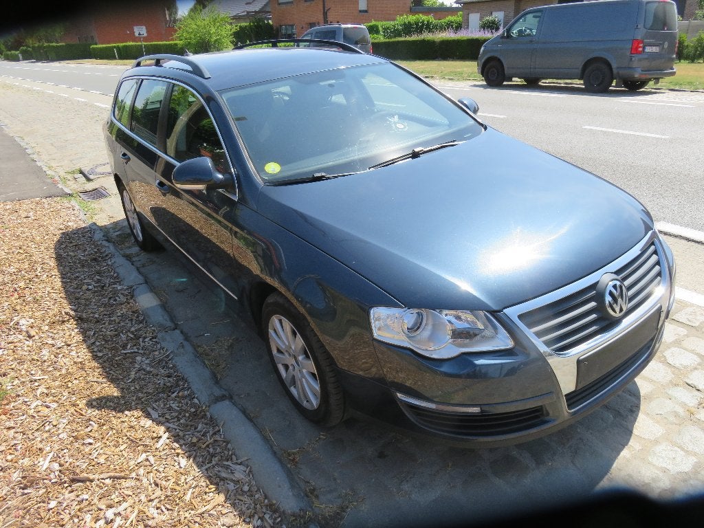 VW PASSAT 1900 TDI BREAK   12/2009, Auto's, Voorwielaandrijving, Stof, 4 cilinders, Bedrijf