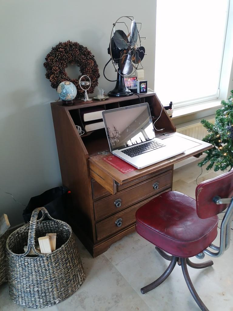 Leuke kleine schrijftafel/bureau, Enlèvement, Comme neuf