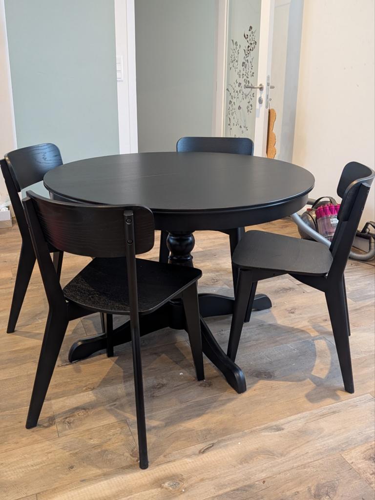 Table et chaises IKEA