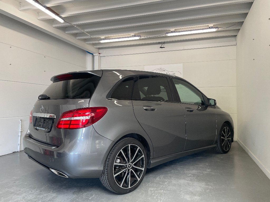 Mercedes-Benz - B180d - Sac de nuit, Autos, Argent ou Gris, Achat, Euro 6, Entreprise