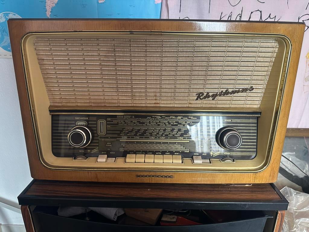 Vintage radio Telefunken, Antiek en Kunst, Ophalen