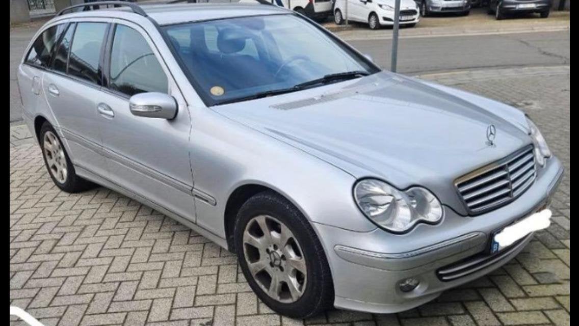 Mercedes C220 2005 255 000 km, Autos, Mercedes-Benz, Achat, Automatique, Particulier, Euro 4