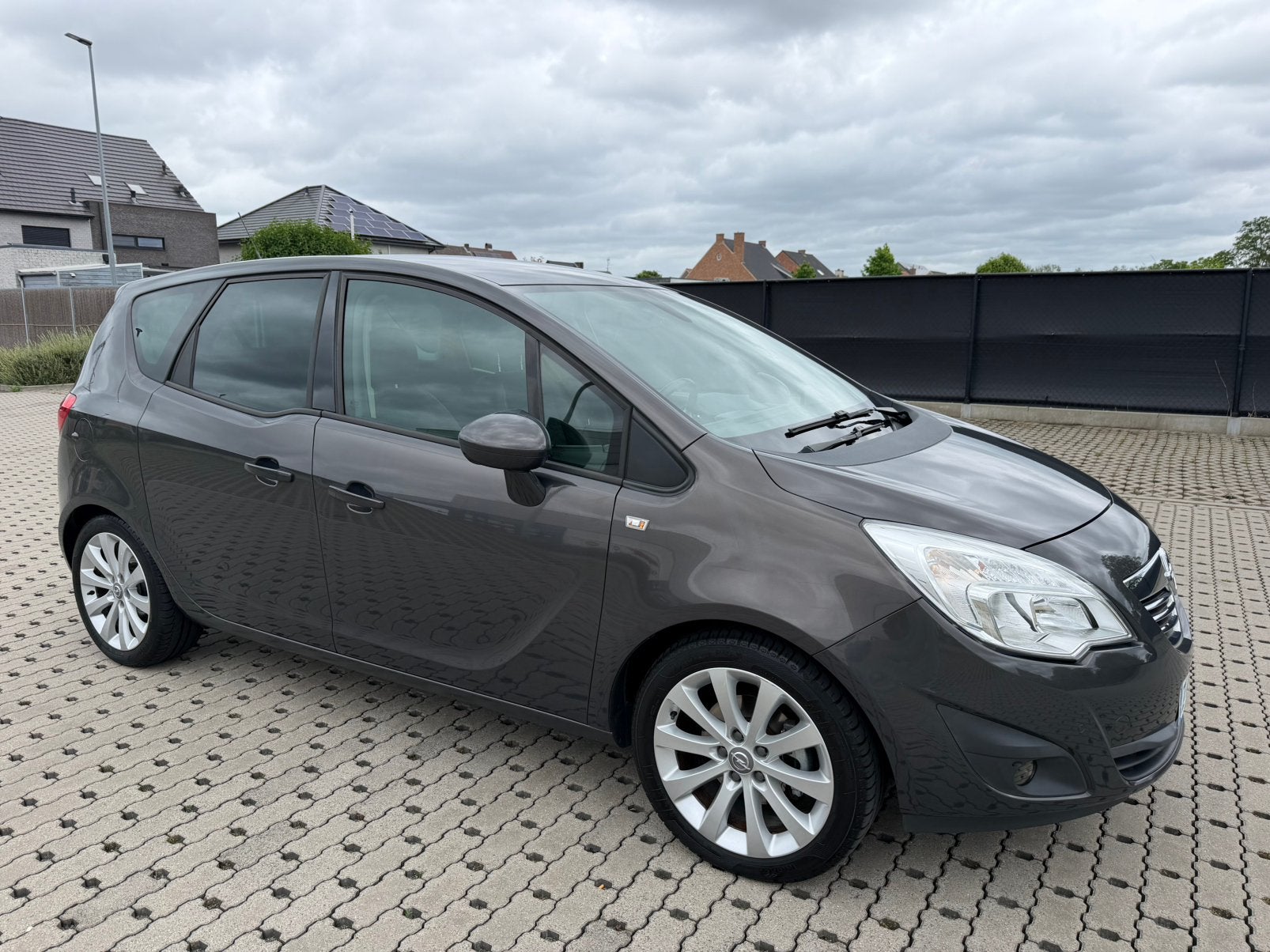 Opel meriva 1.4 benzine km 120000 jaar 2013, Auto's, Euro 5, Bedrijf, 5 deurs, Meriva
